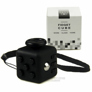 Mini Fidget Cube Vinyl Desk Toy Keychain Squeeze Fun Stress Reliever 2.2cm 11 Colour Click Glide Flip Spin Breathe Roll With Box